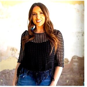 Knit Pullover top with fringe bottom